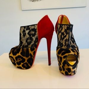 Christian Louboutin platform booties. Size 36.5